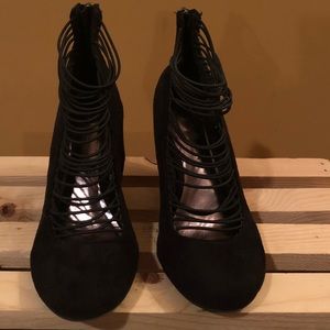 Nine West micro suede wedge